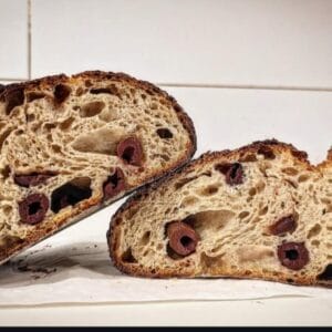 Olive Sourdough 700g